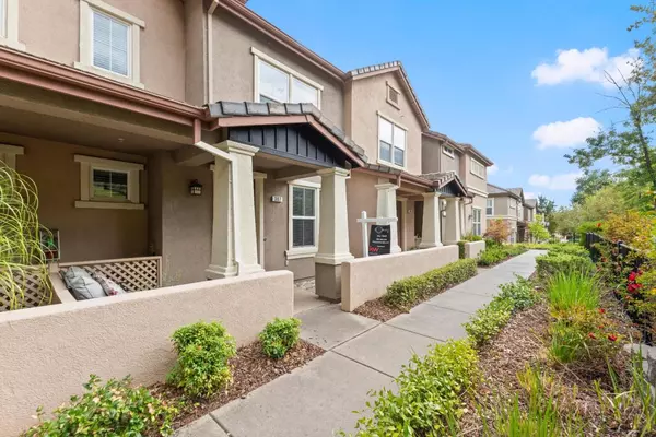 307 Blossom Rock Lane #59, Folsom, CA 95630