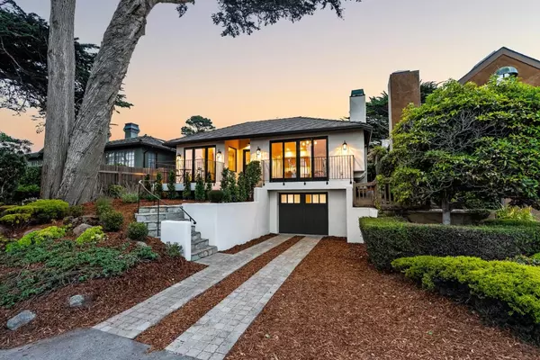 2 SE San Antonio Avenue, Carmel, CA 93923