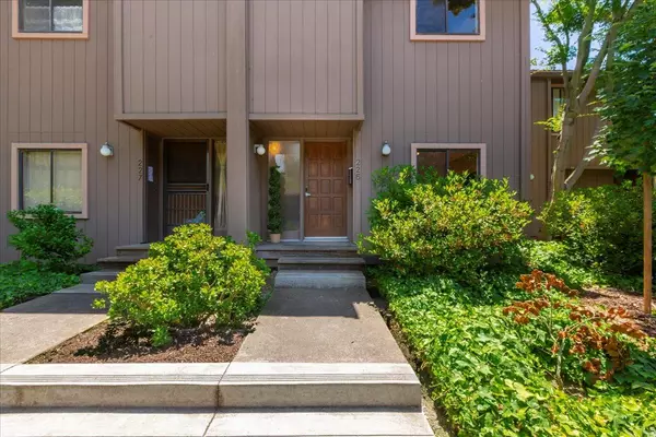225 Horizon Avenue, Mountain View, CA 94043