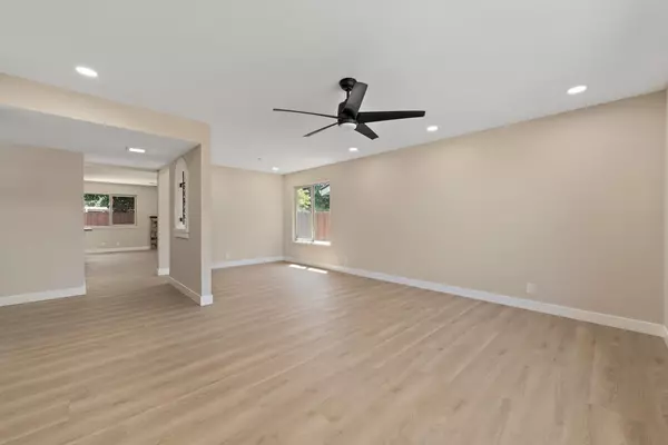 Sunnyvale, CA 94086,474 Sequoia Drive