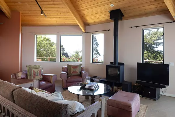 Carmel, CA 93923,209 Crest Road
