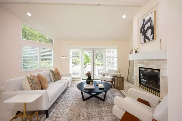 Half Moon Bay, CA 94019,590 Miramar Drive