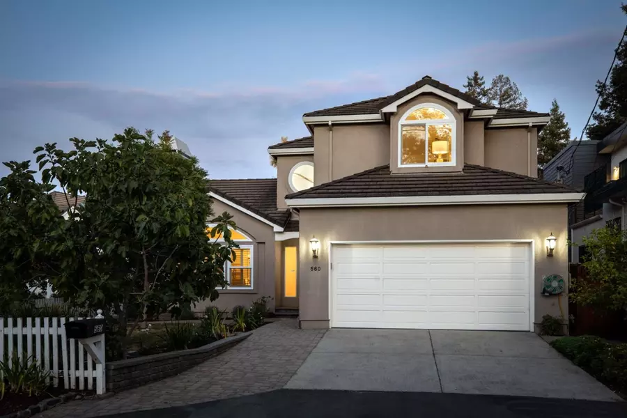 560 9th Avenue, Menlo Park, CA 94025