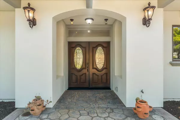 Royal Oaks, CA 95076,2100 Stone Ridge Drive