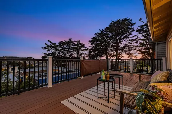 310 Clifton Road, Pacifica, CA 94044