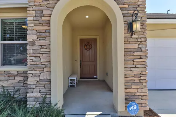 Hollister, CA 95023,1549 Foxtail Court