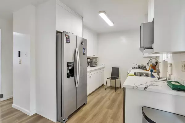 Cupertino, CA 95014,10357 Greenwood Court