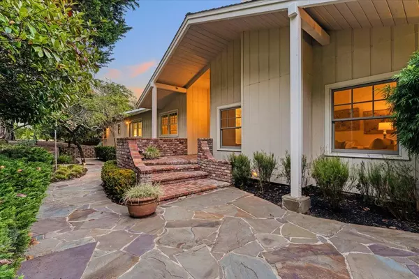 Aptos, CA 95003,455 Calle Del Sol