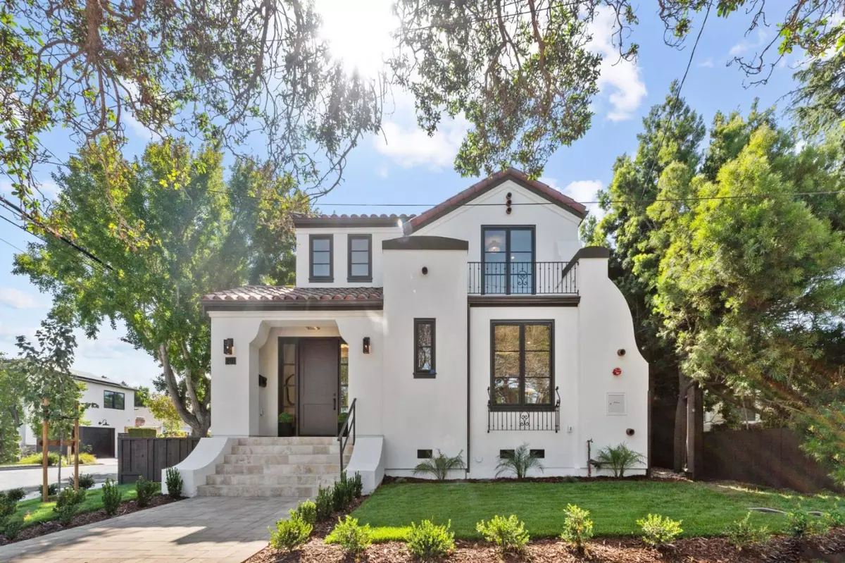 Burlingame, CA 94010,201 Burlingame Avenue