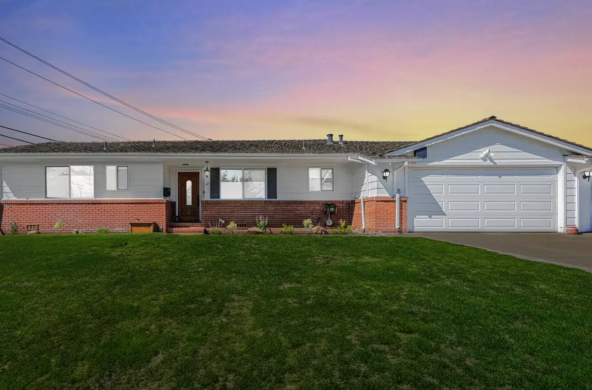 Salinas, CA 93906,13 Saint Brendan Way