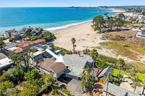 Santa Cruz, CA 95062,151 Blackpoint Lane