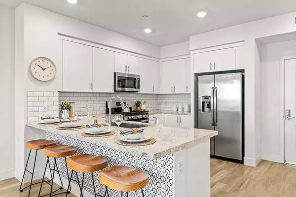 San Jose, CA 95123,5925 Charlotte Drive #212