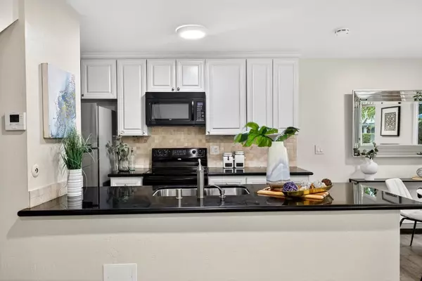 Campbell, CA 95008,375 N 3rd Street #3