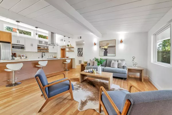 Palo Alto, CA 94306,4225 Park Boulevard