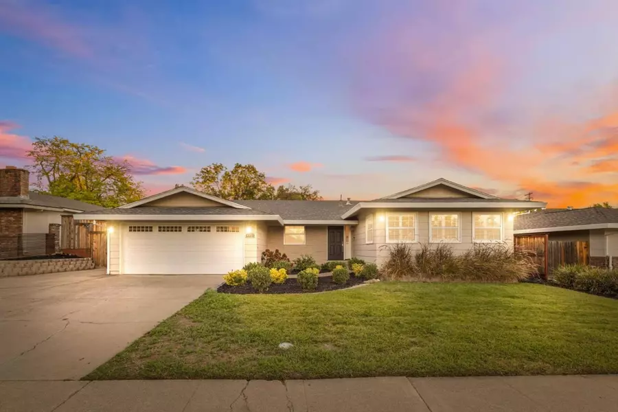 4451 Stoney Way, Carmichael, CA 95608