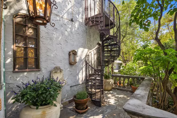 Burlingame, CA 94010,1300 Paloma Avenue