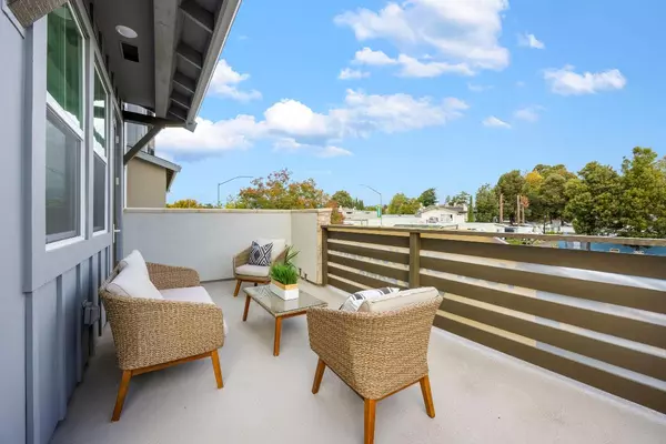 Castro Valley, CA 94546,3775 Castro Valley Boulevard