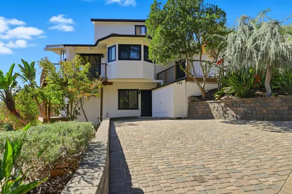 16955 Oakridge Lane, Morgan Hill, CA 95037