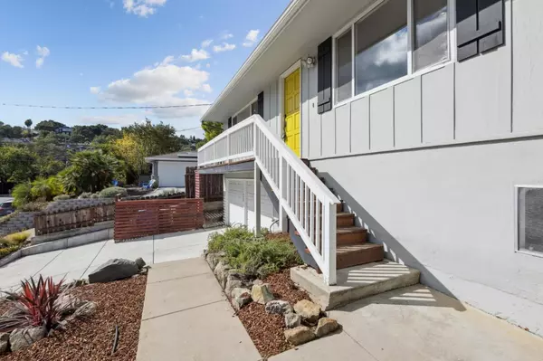 Redwood City, CA 94062,723 Canyon Road