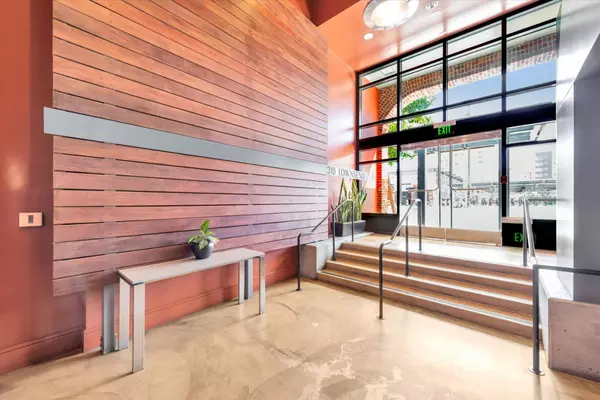 San Francisco, CA 94107,310 Townsend Street #305