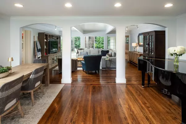 Redwood City, CA 94061,552 Rutherford Avenue