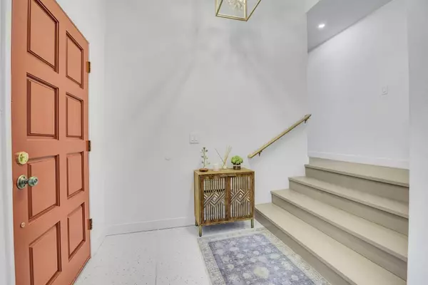 Morgan Hill, CA 95037,17411 Holiday Drive