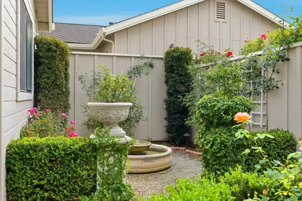 Hollister, CA 95023,660 Helen Drive