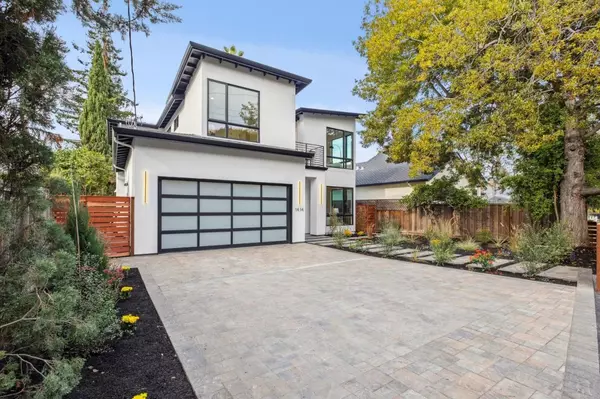 Redwood City, CA 94061,1414 W Selby Lane