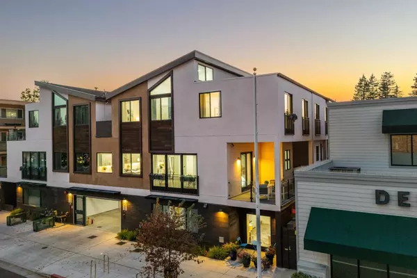 Redwood City, CA 94061,924 Woodside Road