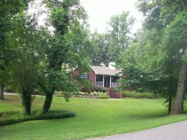 Mc Minnville, TN 37110,229 Hickory Blvd