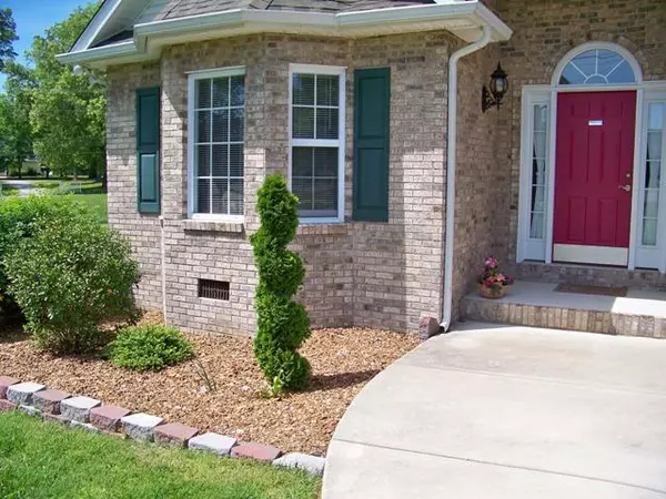 Winchester, TN 37398,119 RIVA LAKE RD