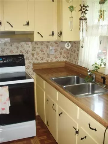 Winchester, TN 37398,107 Hackberry Dr