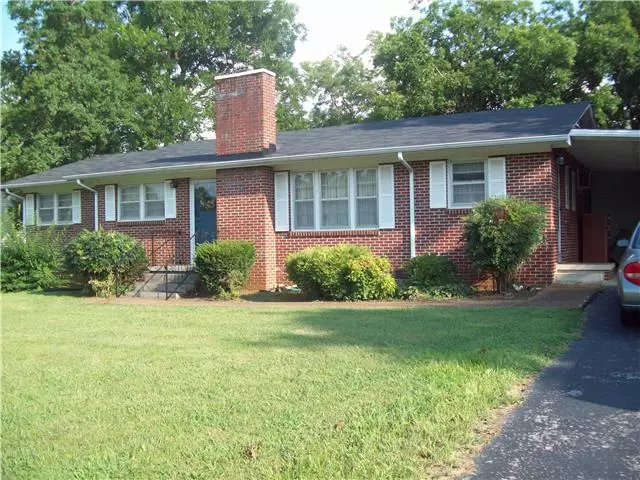 104 Cumberland Blvd, Huntland, TN 37345