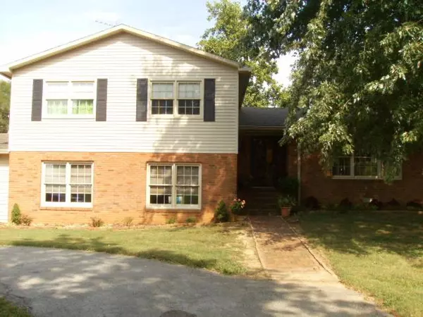 Oak Grove, KY 42262,11885 Palmyra Rd.