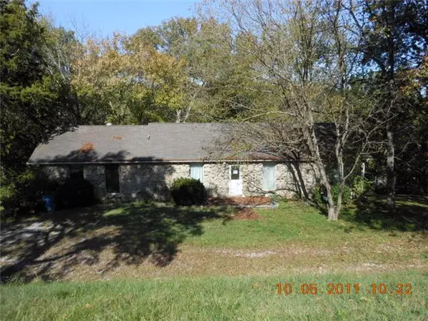 227 Swift Dr, Goodlettsville, TN 37072