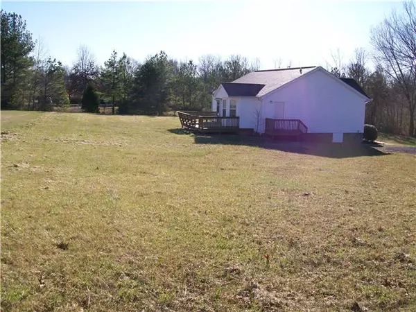 Bon Aqua, TN 37025,5240 Meadow Wood Dr