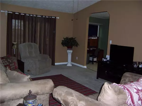 Hopkinsville, KY 42240,521 Grey Fox Court