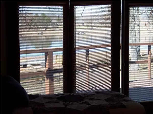 Winchester, TN 37398,506 Loop Dr