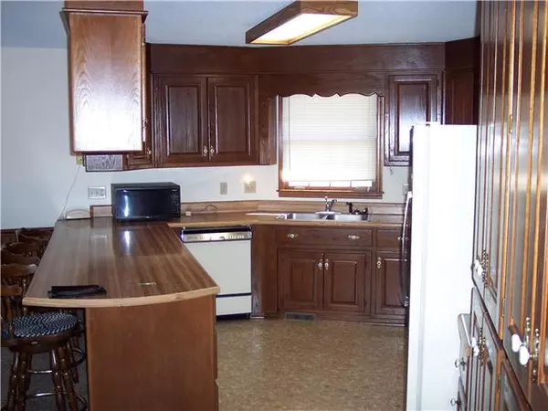 Winchester, TN 37398,506 Loop Dr