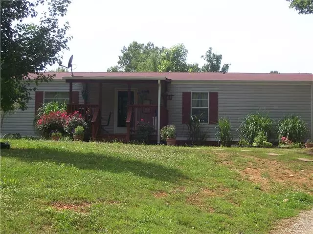 141 George Durham Rd, Westmoreland, TN 37186