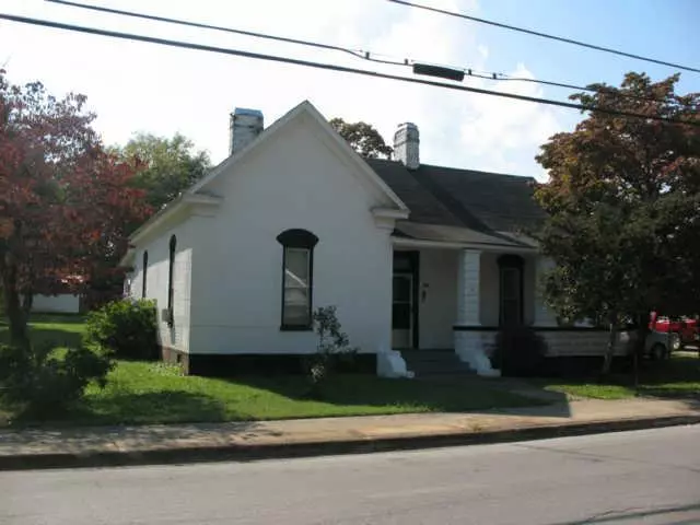 400 S Jefferson St, Winchester, TN 37398