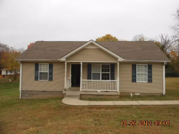 1017 Justice St, Greenbrier, TN 37073