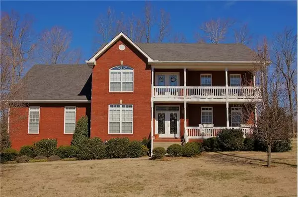 2014 Chris Ct, Pleasant View, TN 37146