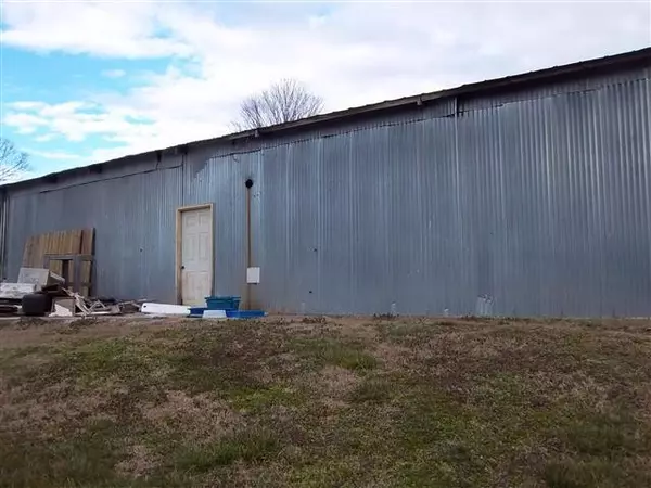 Hohenwald, TN 38462,610 Buffalo Rd