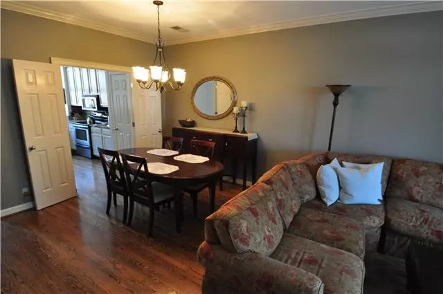 2842 Woodlawn Dr #2842, Nashville, TN 37215