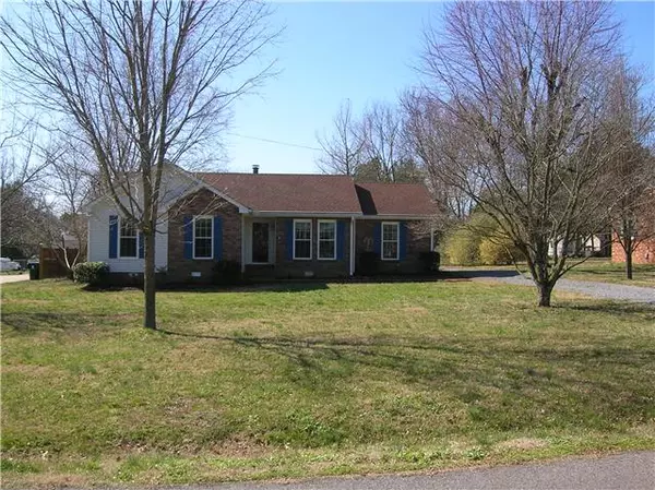 White House, TN 37188,307 Cardinal Dr