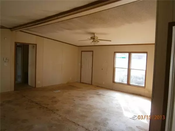 Chapmansboro, TN 37035,521 CEDAR CREST DRIVE