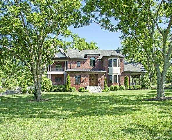 6212 Robin Hill Rd, Nashville, TN 37205