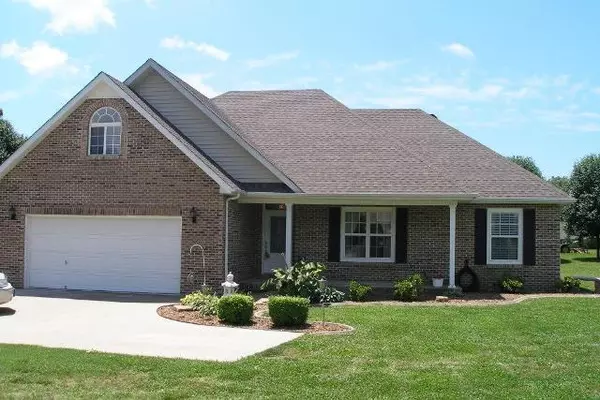 Winchester, TN 37398,207 Riva Lake Rd