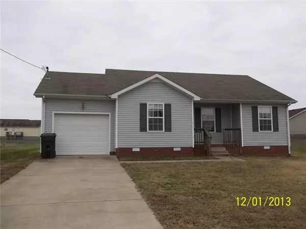 209 Ruf Dr., Oak Grove, KY 42262